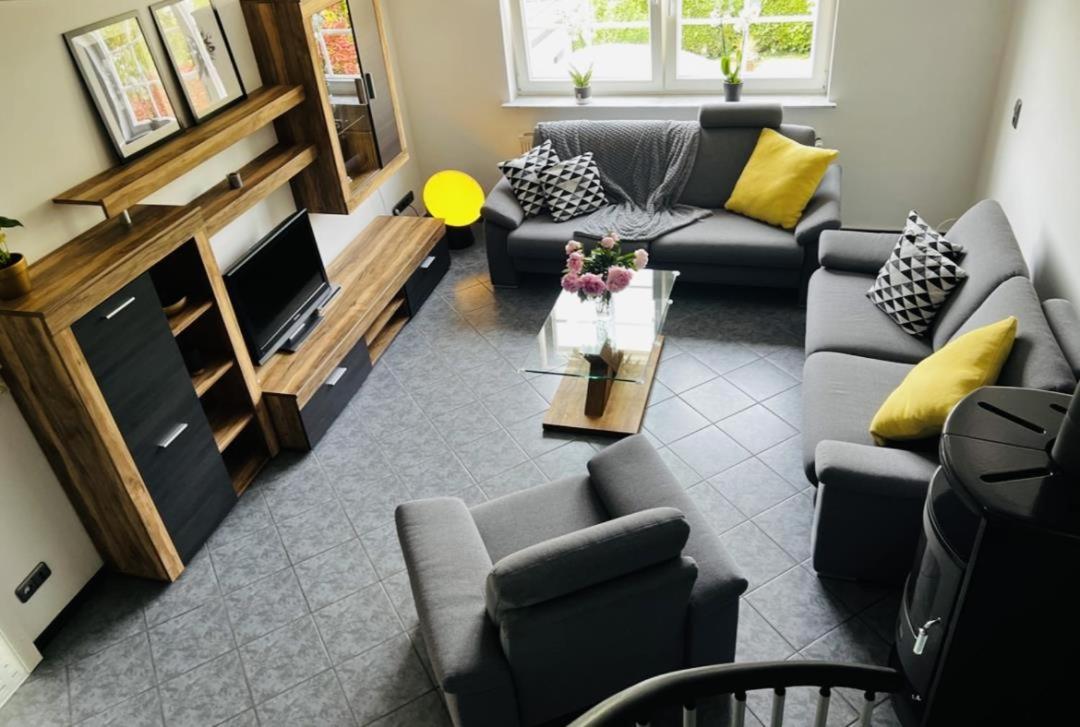 Modernes Ferienhaus Sauerblick Langsur Esterno foto