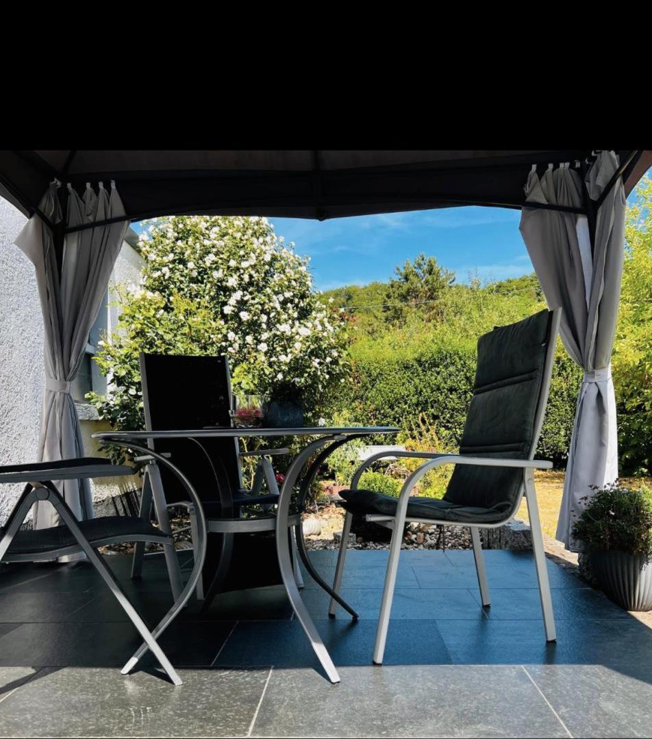 Modernes Ferienhaus Sauerblick Langsur Esterno foto
